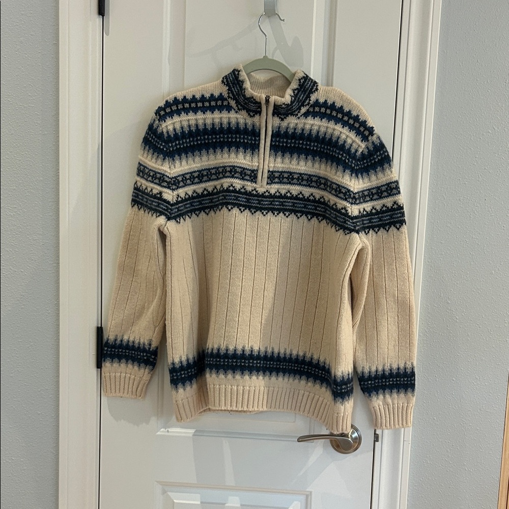 Land’s End Vintage Men’s Cream, Blue and Gray Nordic Style Sweater Size Large